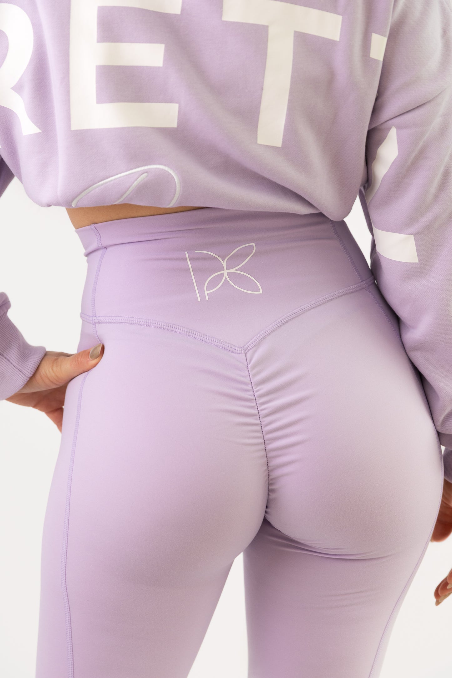 Legging Pretty Lilas – Taille Haute & Effet Sculptant
